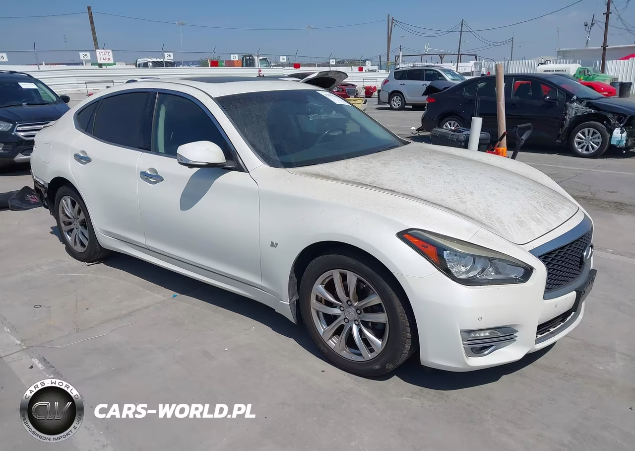 2018 Infiniti Q70 3.7 Luxe