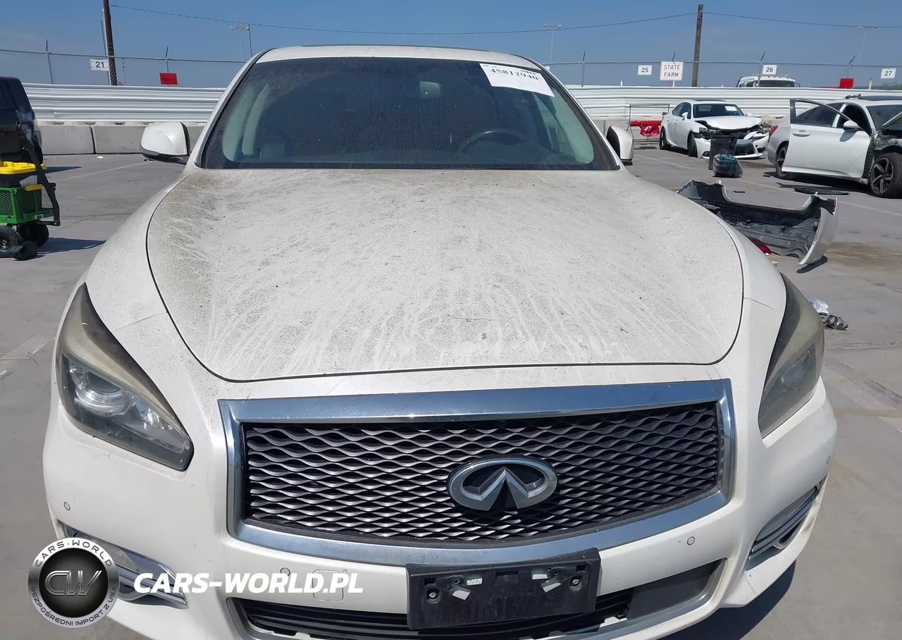 2018 Infiniti Q70 3.7 Luxe VIN:JN1BY1AP5JM180995 - 13