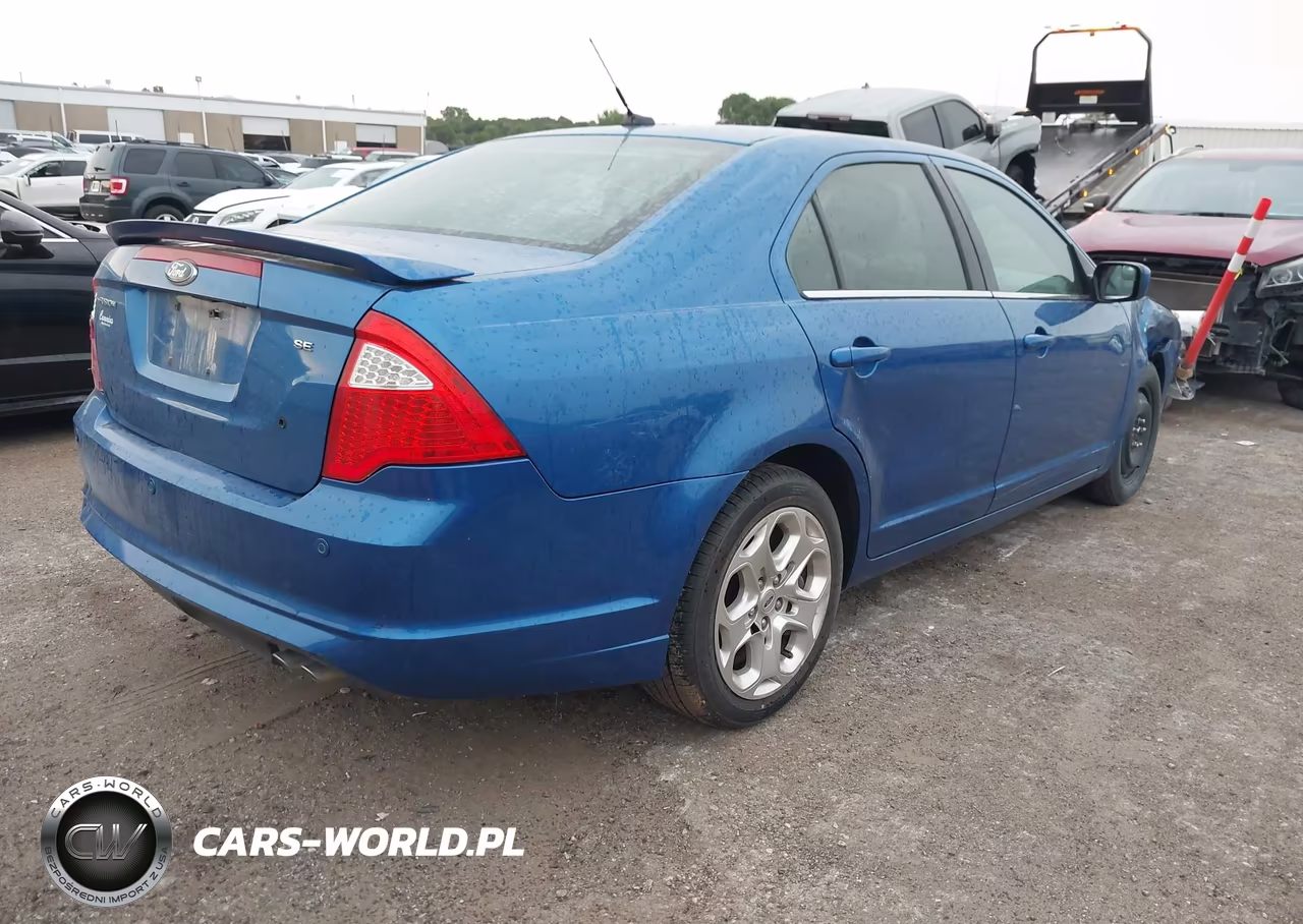 2011 Ford Fusion Se VIN:3FAHP0HA8BR335088 - 4