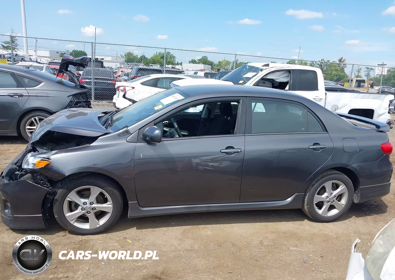 2013 Toyota Corolla S VIN:2T1BU4EE4DC964945 - 14