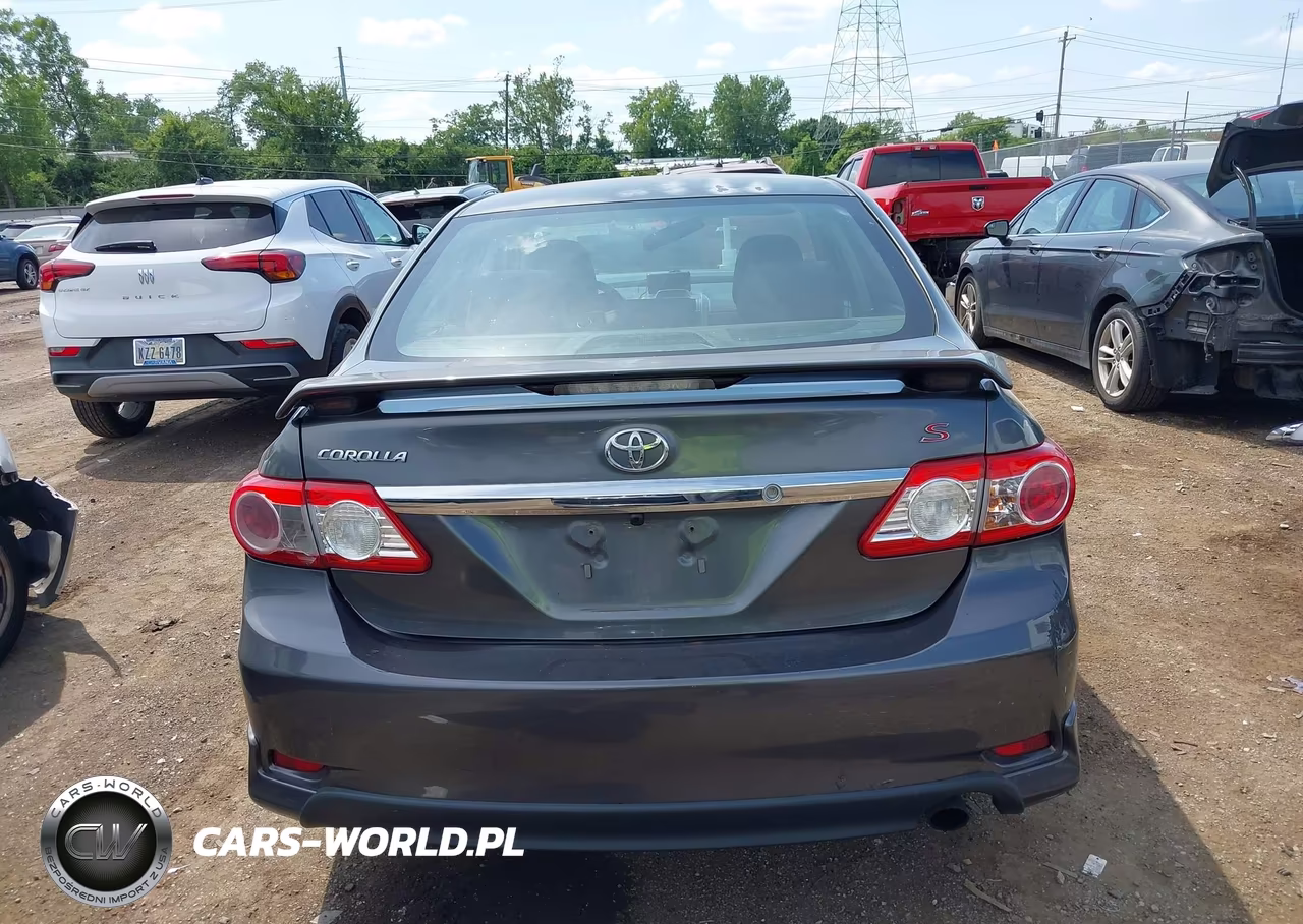 2013 Toyota Corolla S VIN:2T1BU4EE4DC964945 - 16