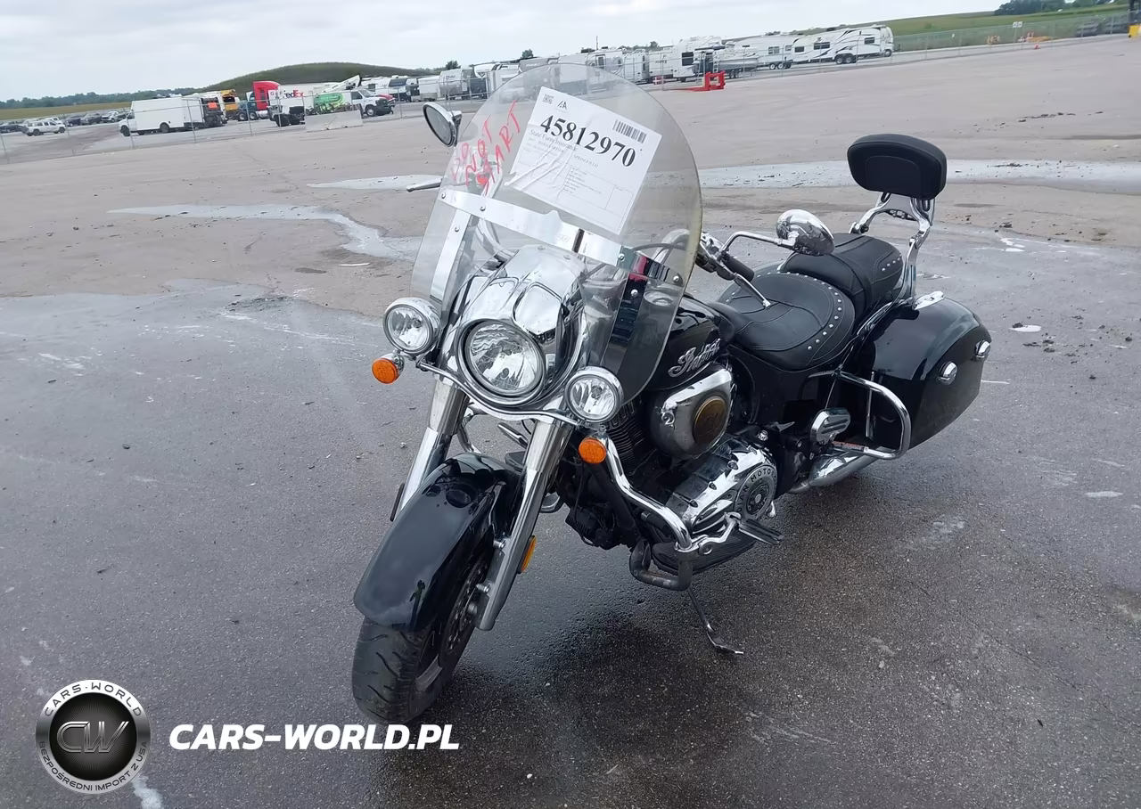 2017 Indian Motorcycle Co. Springfield VIN:56KTHAAA1H3349126 - 2