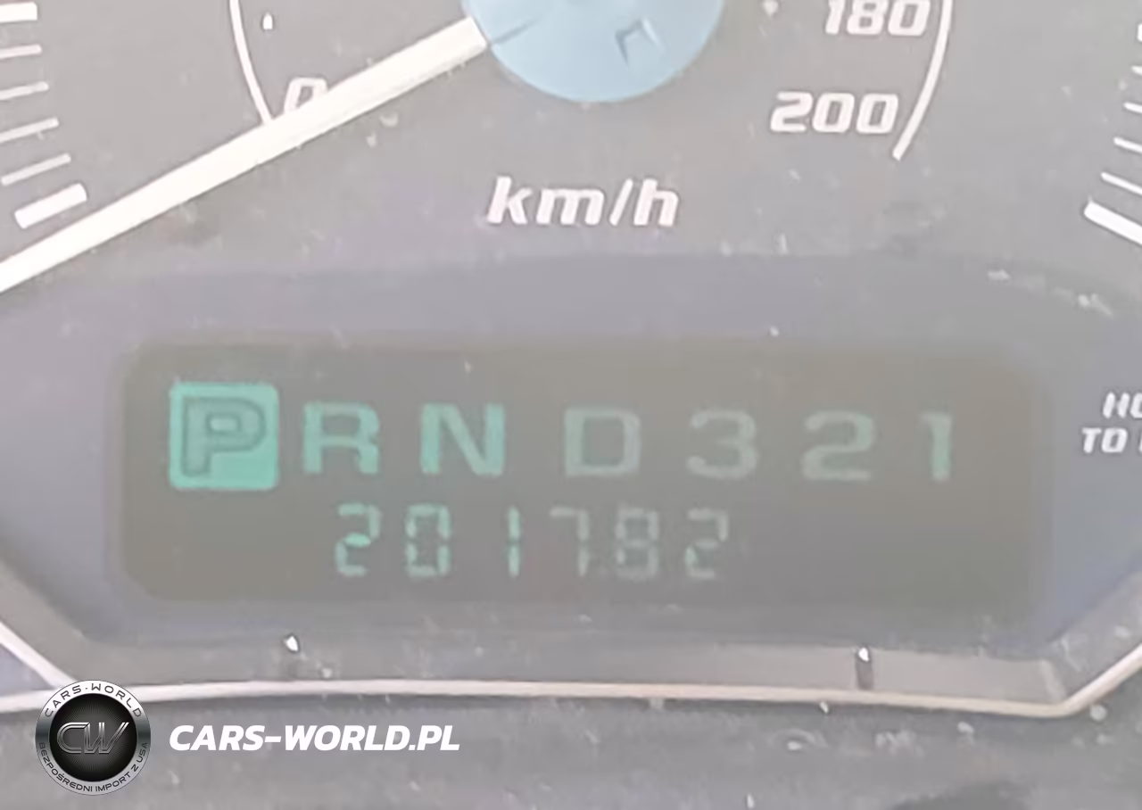 2002 Cadillac Escalade Standard VIN:1GYEC63T42R217775 - 15