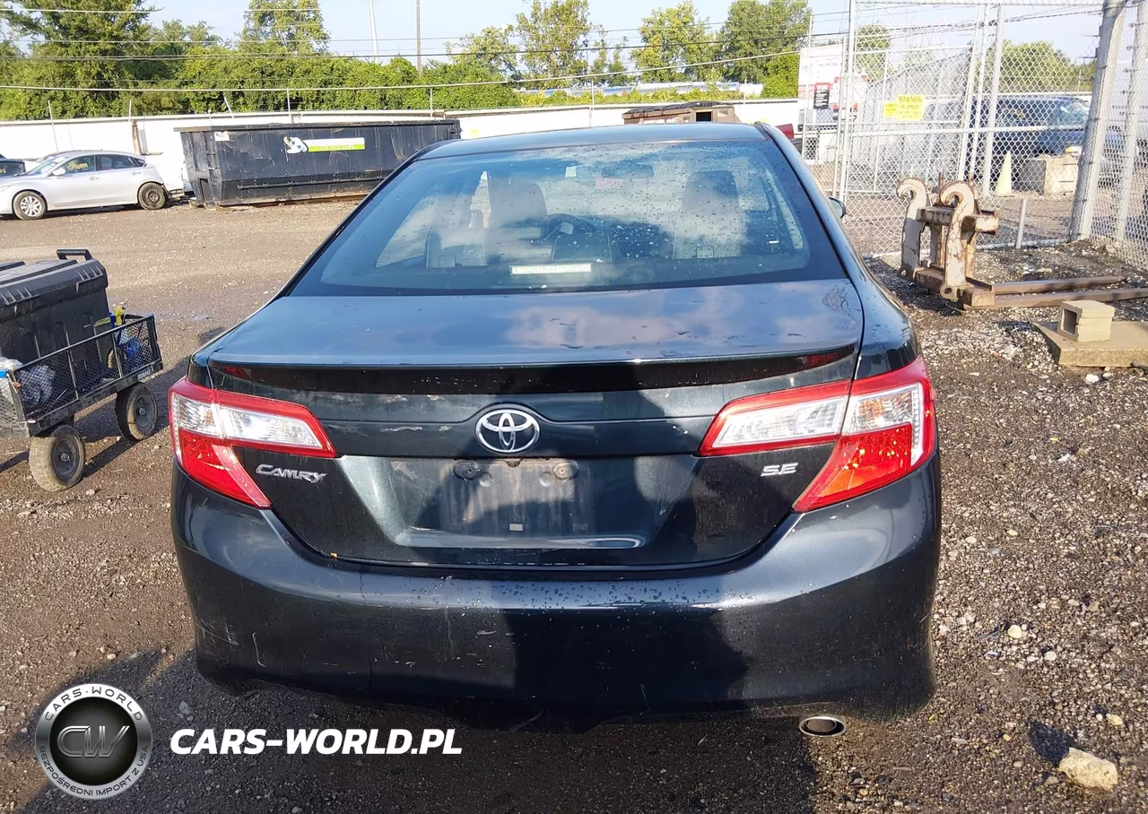 2014 Toyota Camry Se VIN:4T1BF1FK3EU320513 - 16