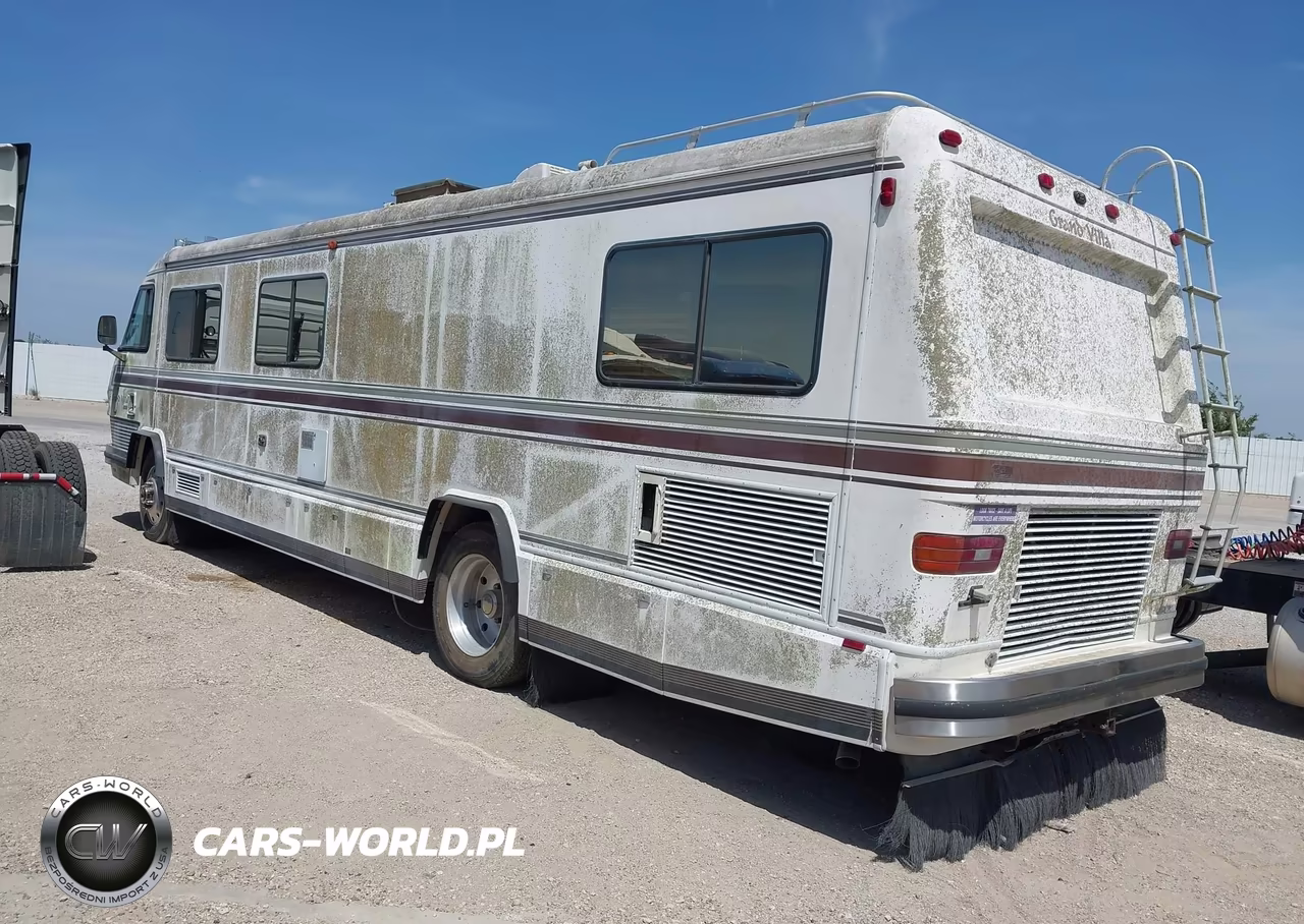 1987 Oshkosh Motor Truck Co. Conventional V VIN:10T9N9A40H1032074 - 3