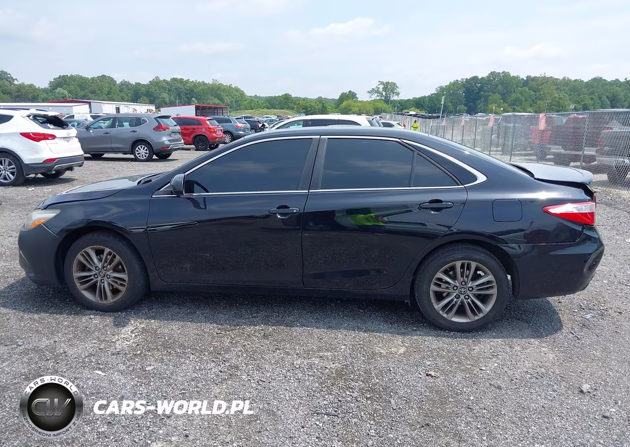 2017 Toyota Camry Se VIN:4T1BF1FK0HU704110 - 14