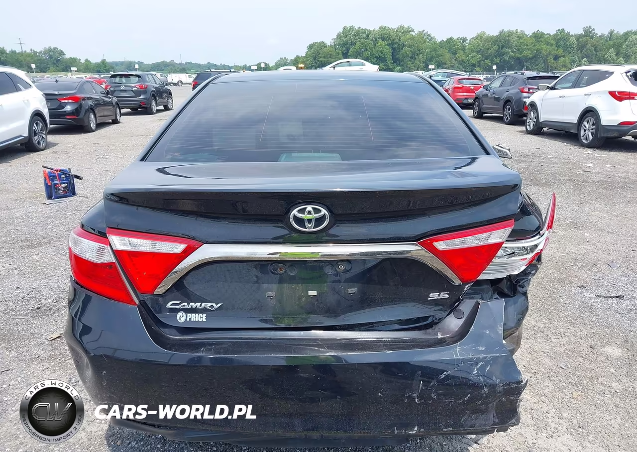 2017 Toyota Camry Se VIN:4T1BF1FK0HU704110 - 16