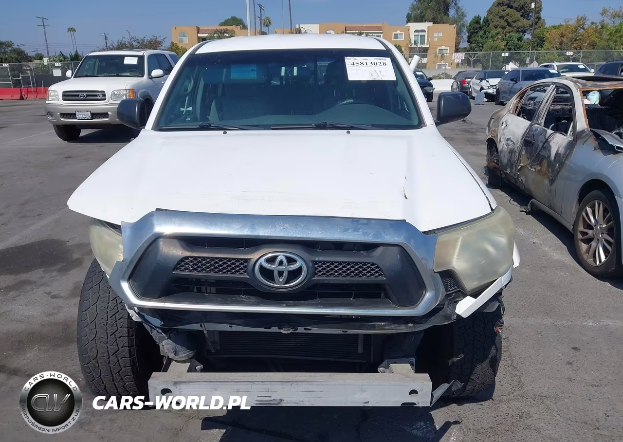 2015 Toyota Tacoma Prerunner V6 VIN:3TMKU4HN9FM045996 - 13