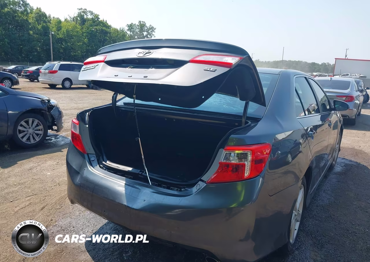 2013 Toyota Camry Se VIN:4T1BF1FK9DU237747 - 6