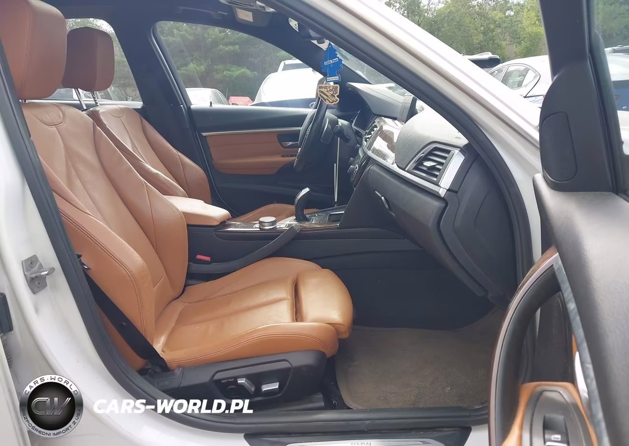 2018 BMW 330I xDrive VIN:WBA8D9G54JNU67548 - 5