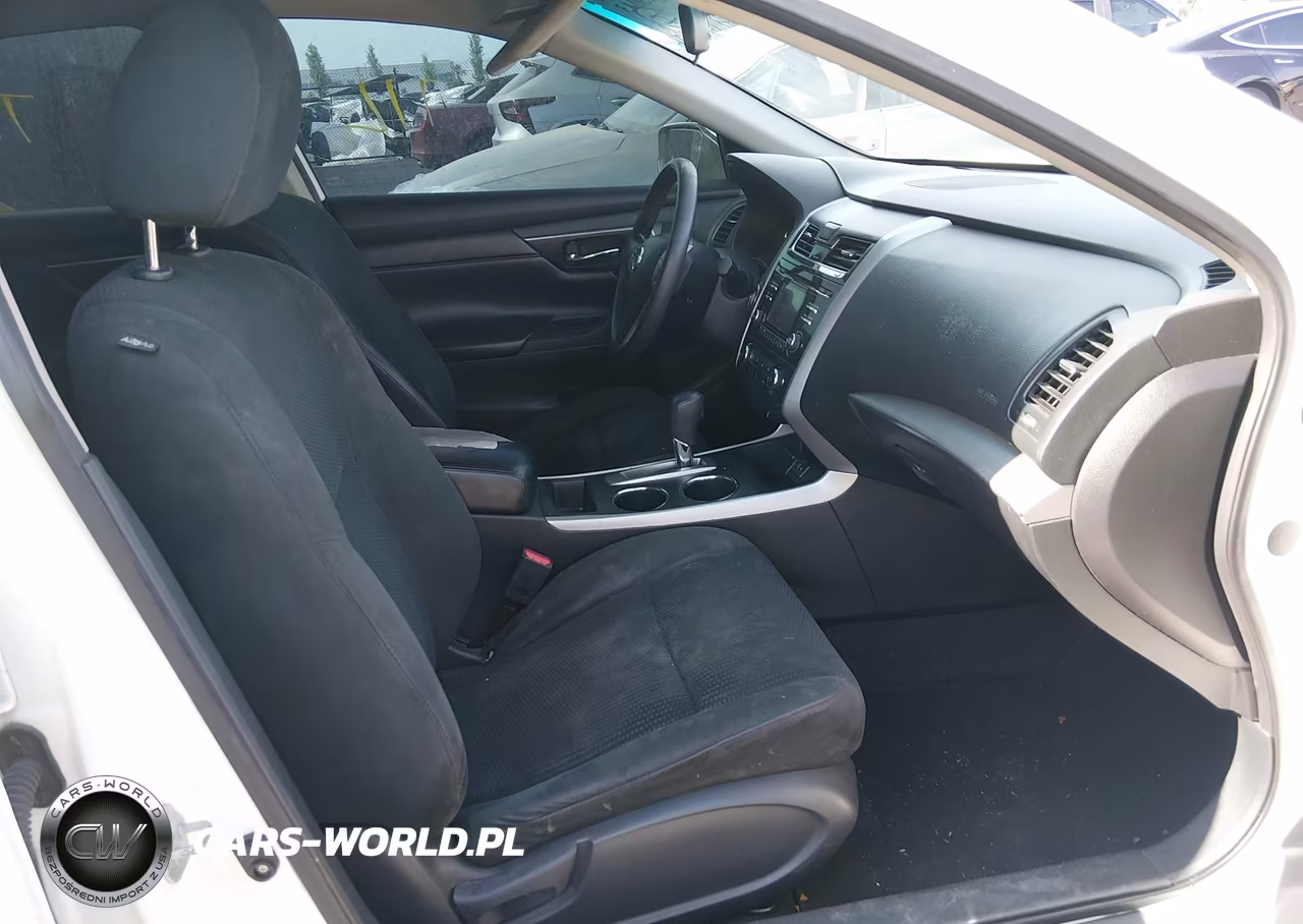 2015 Nissan Altima 2.5 S VIN:1N4AL3AP1FN404287 - 5