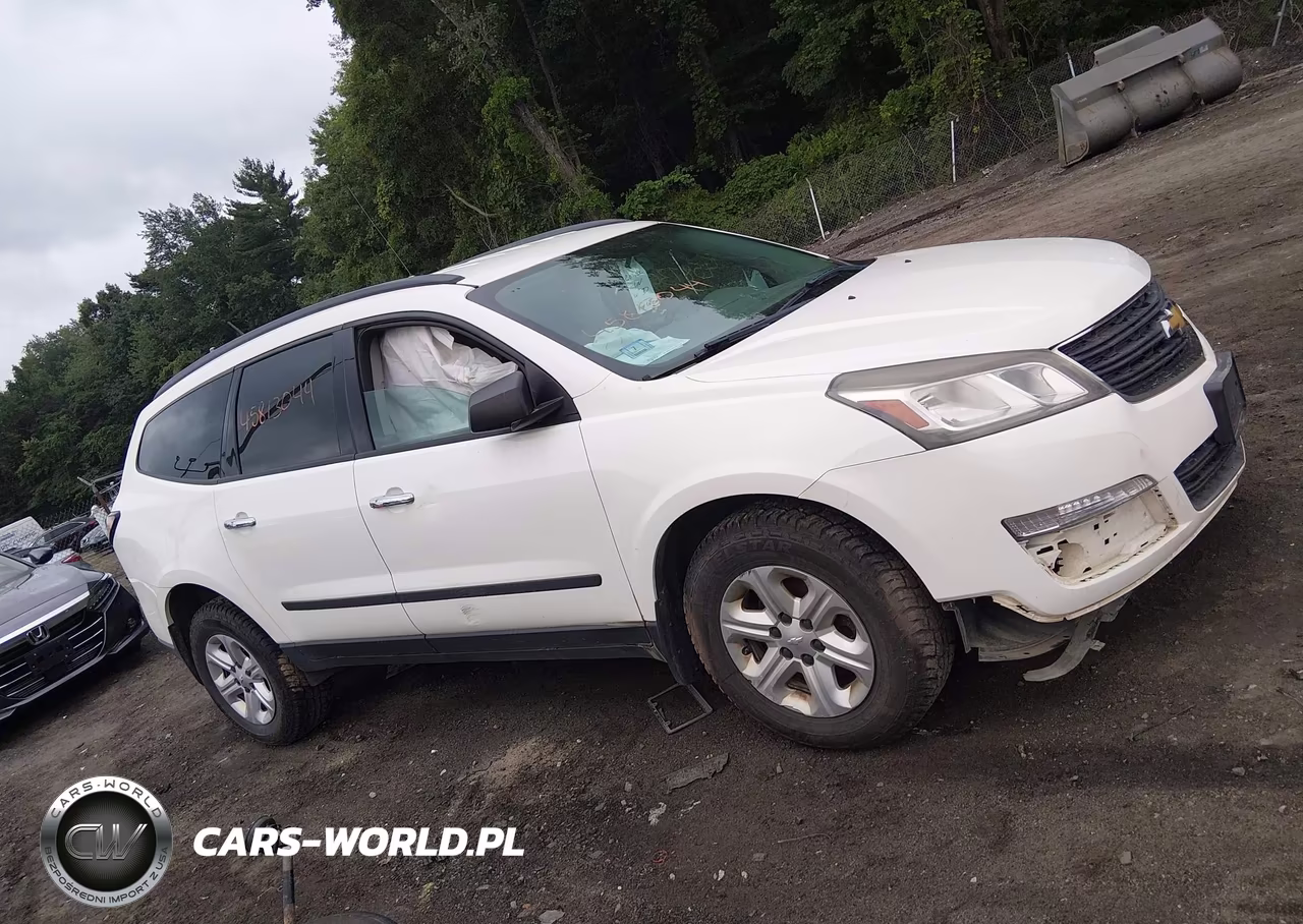 2015 Chevrolet Traverse Ls VIN:1GNKVFED4FJ330873 - 14