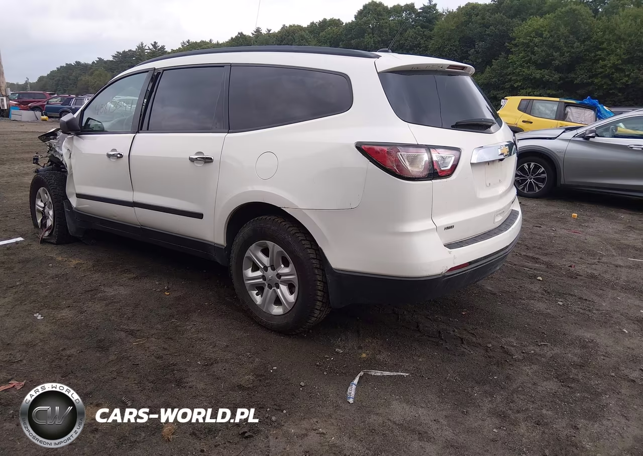 2015 Chevrolet Traverse Ls VIN:1GNKVFED4FJ330873 - 3