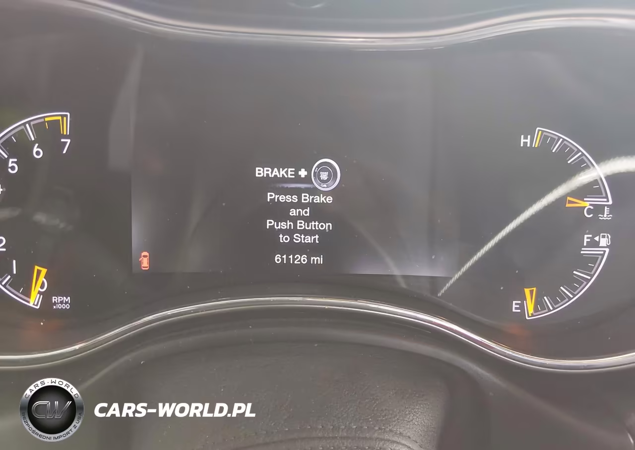 2019 Jeep Grand Cherokee Altitude 4X2 VIN:1C4RJEAGXKC556069 - 7