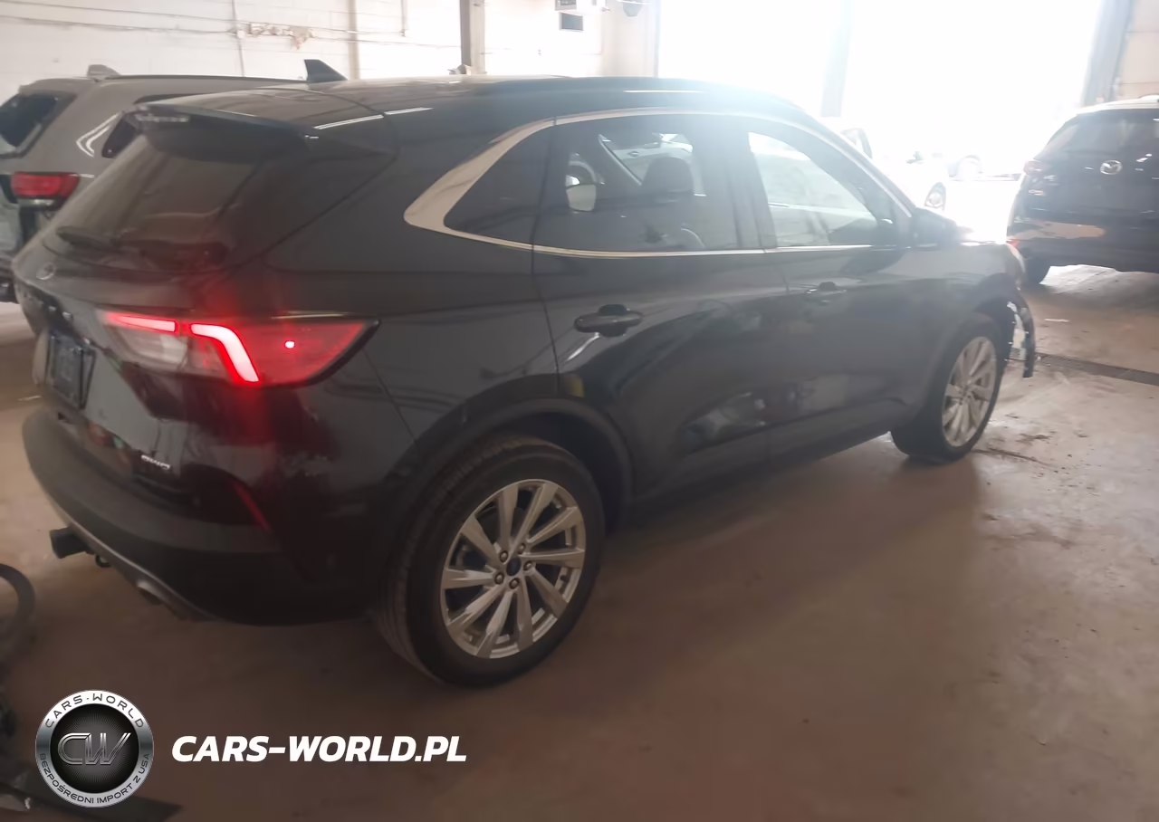 2022 Ford Escape Titanium VIN:1FMCU9J90NUB57591 - 4
