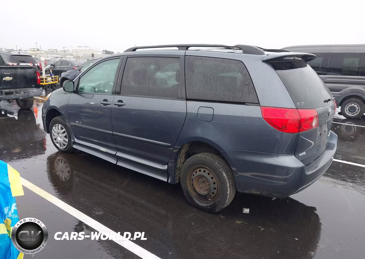 2009 Toyota Sienna Le VIN:5TDZK23C69S279077 - 3