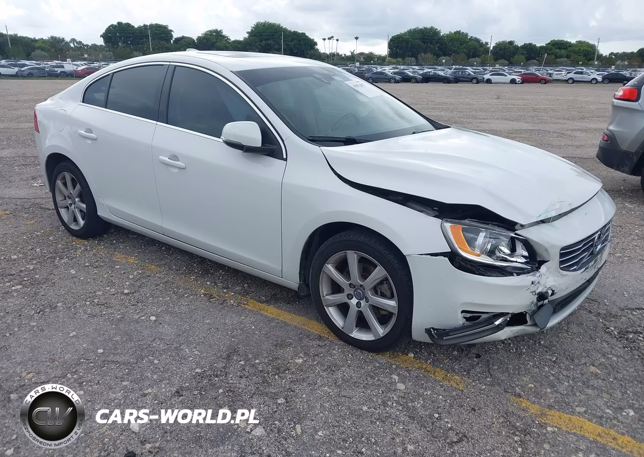 2016 Volvo S60 T5 Drive-E Premier