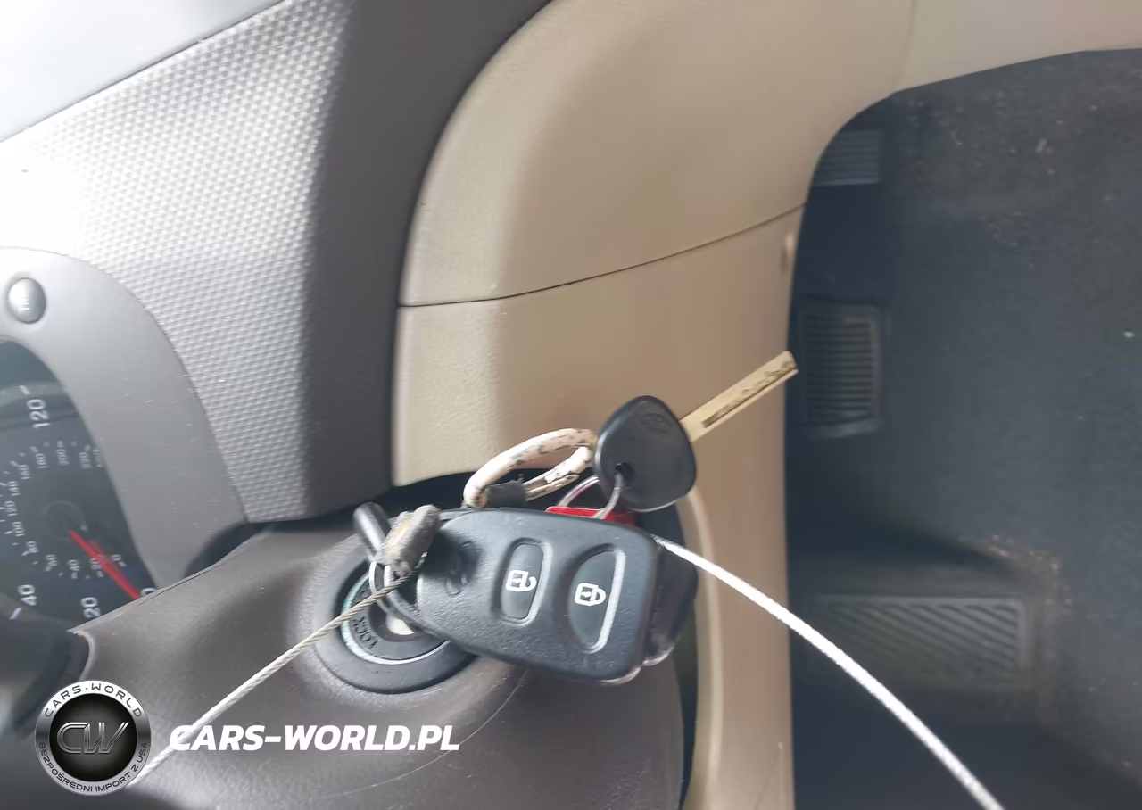 2014 Hyundai Accent Gls VIN:KMHCT4AEXEU768697 - 11