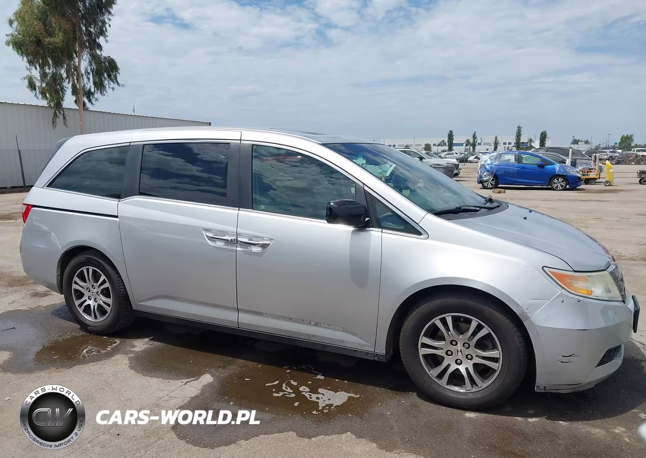 2011 Honda Odyssey Ex-L VIN:5FNRL5H60BB104075 - 13