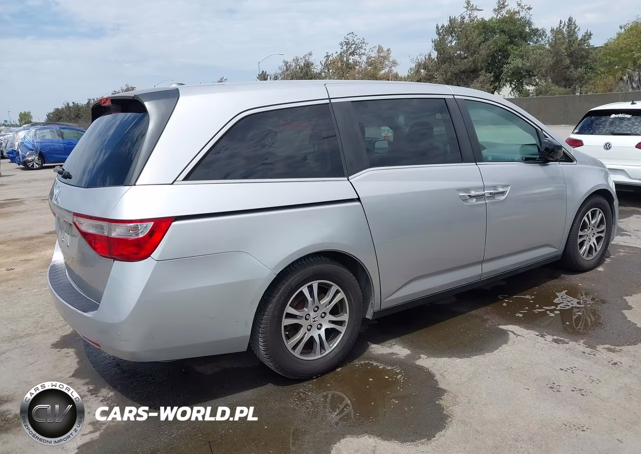 2011 Honda Odyssey Ex-L VIN:5FNRL5H60BB104075 - 4