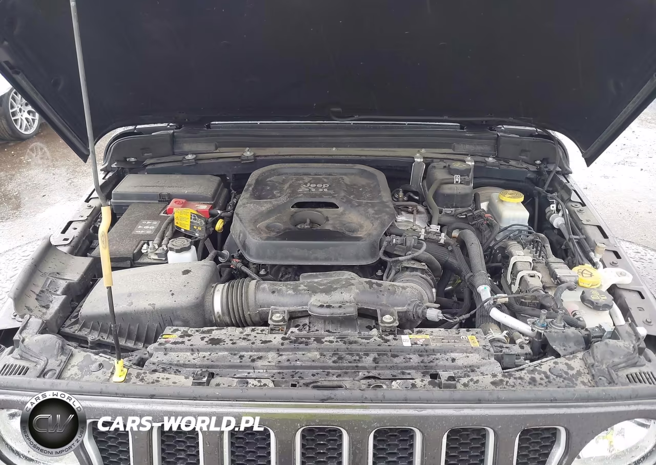 2022 Jeep Wrangler Unlimited Sahara 4X4 VIN:1C4HJXEN3NW126144 - 10