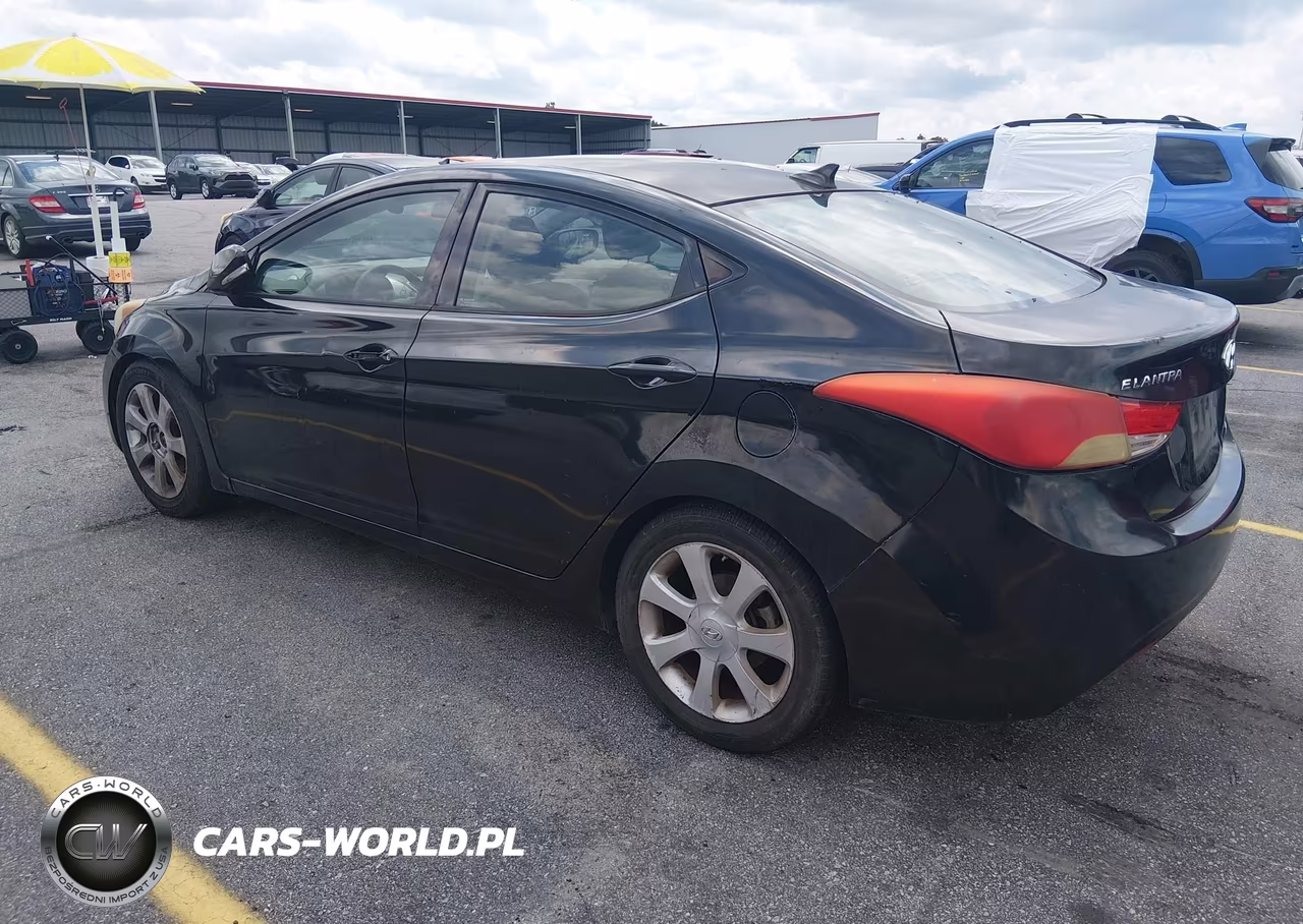 2013 Hyundai Elantra Limited VIN:5NPDH4AE7DH299359 - 3