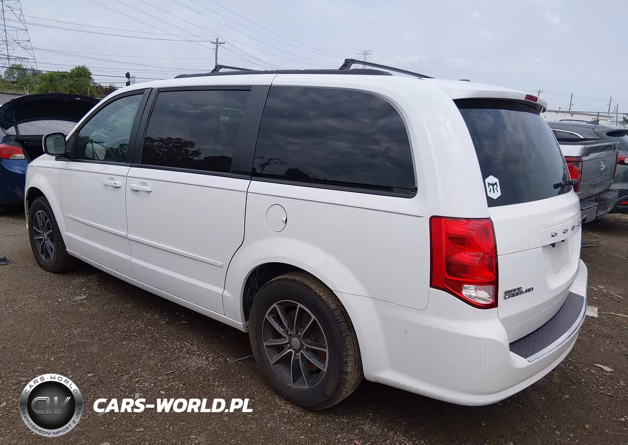 2016 Dodge Grand Caravan R-T VIN:2C4RDGEG0GR371251 - 3