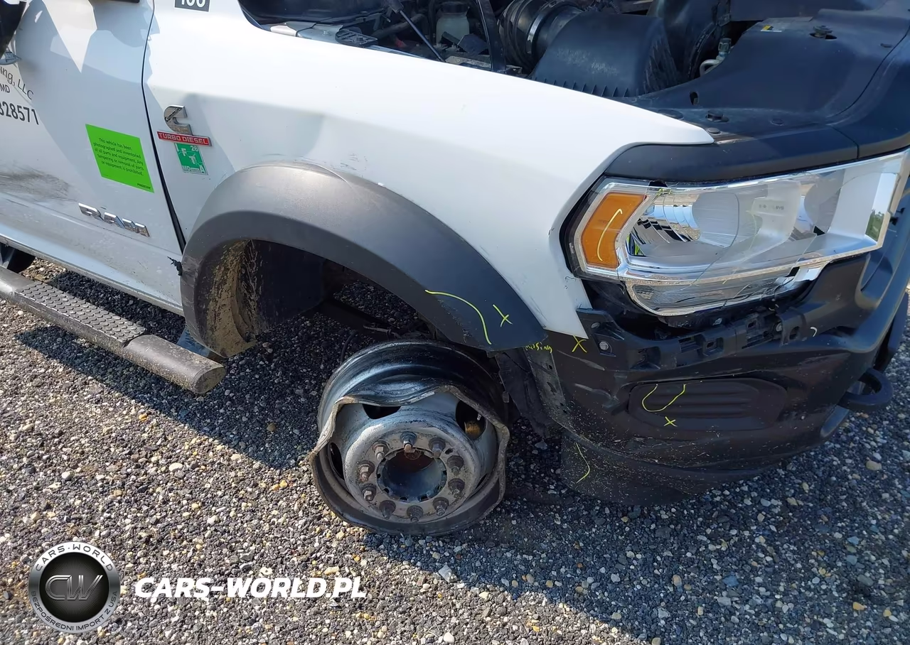 2020 Ram 5500 Chassis Tradesman-Slt VIN:3C7WRNBL3LG294467 - 11