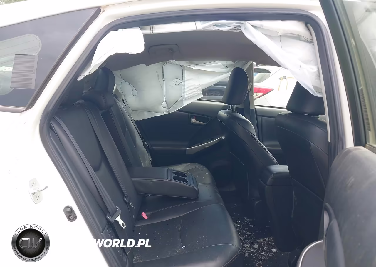 2013 Toyota Prius Three Se VIN:JTDKN3DU8D5623738 - 8
