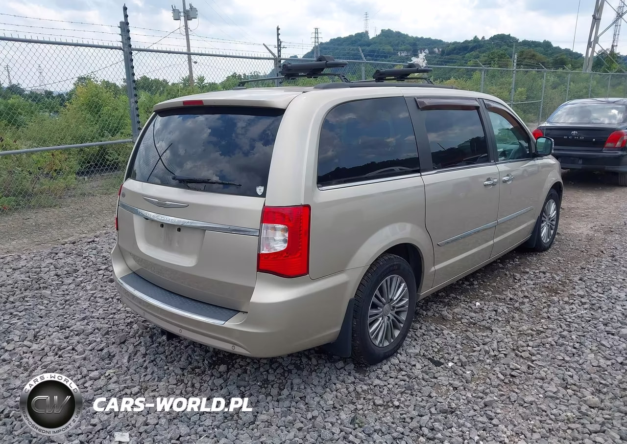 2014 Chrysler Town & Country Touring-L VIN:2C4RC1CG1ER204090 - 4