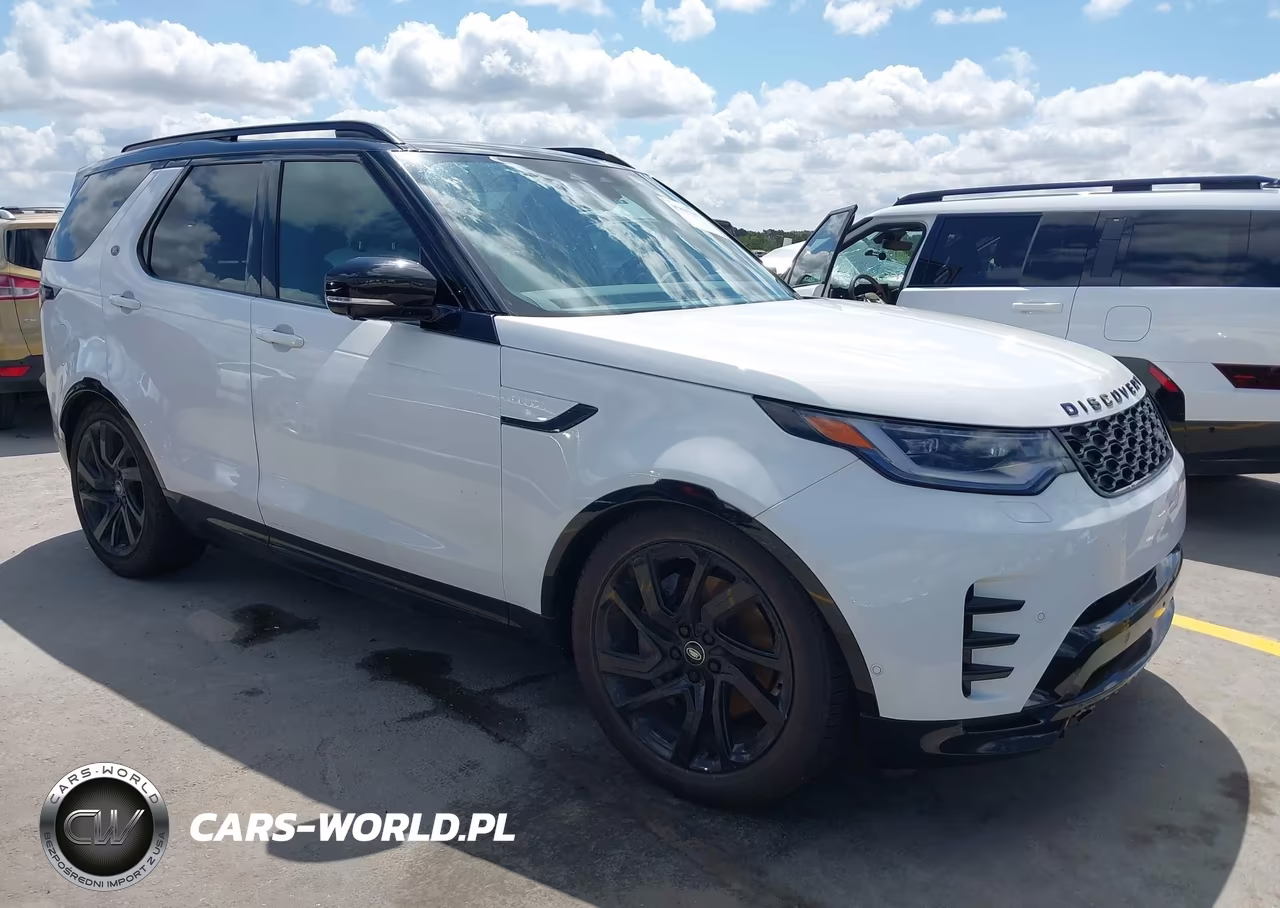 2023 Land Rover Discovery P300 S R-Dynamic