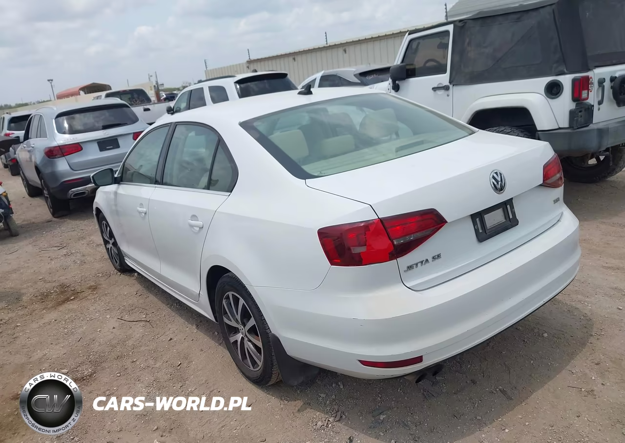 2018 Volkswagen Jetta 1.4T Se-1.4T Wolfsburg Edition VIN:3VWDB7AJ5JM237641 - 3