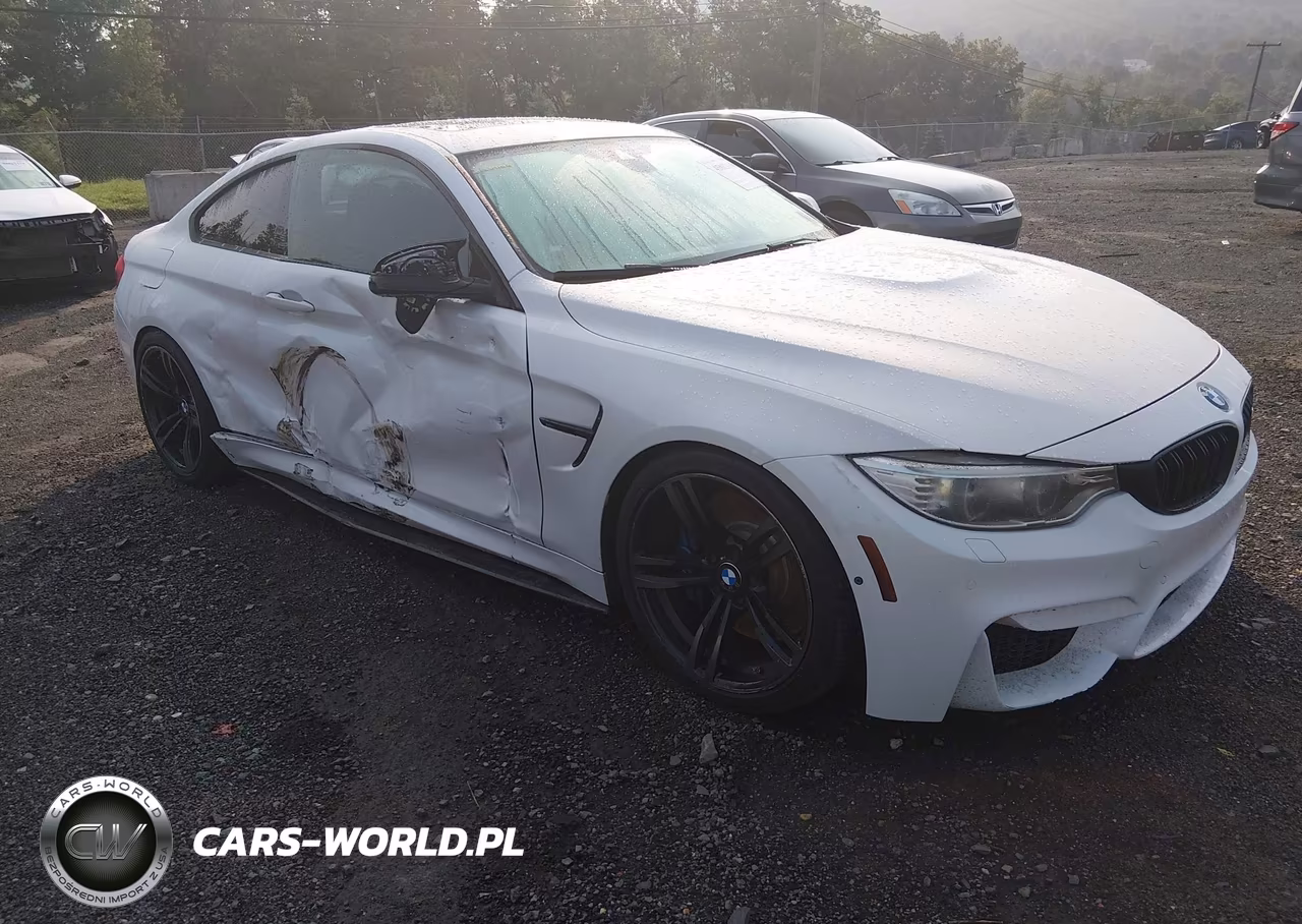 2015 BMW M4 – zdjęcie 1 z 16