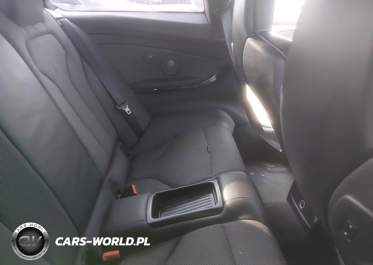 2015 BMW M4 VIN:WBS3R9C52FK331196 - 8