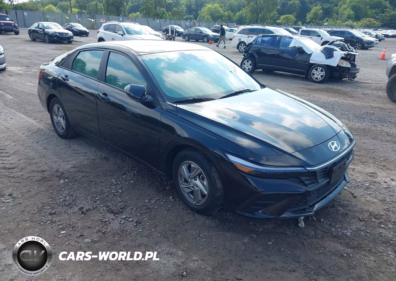 2024 Hyundai Elantra Se – zdjęcie 1 z 17
