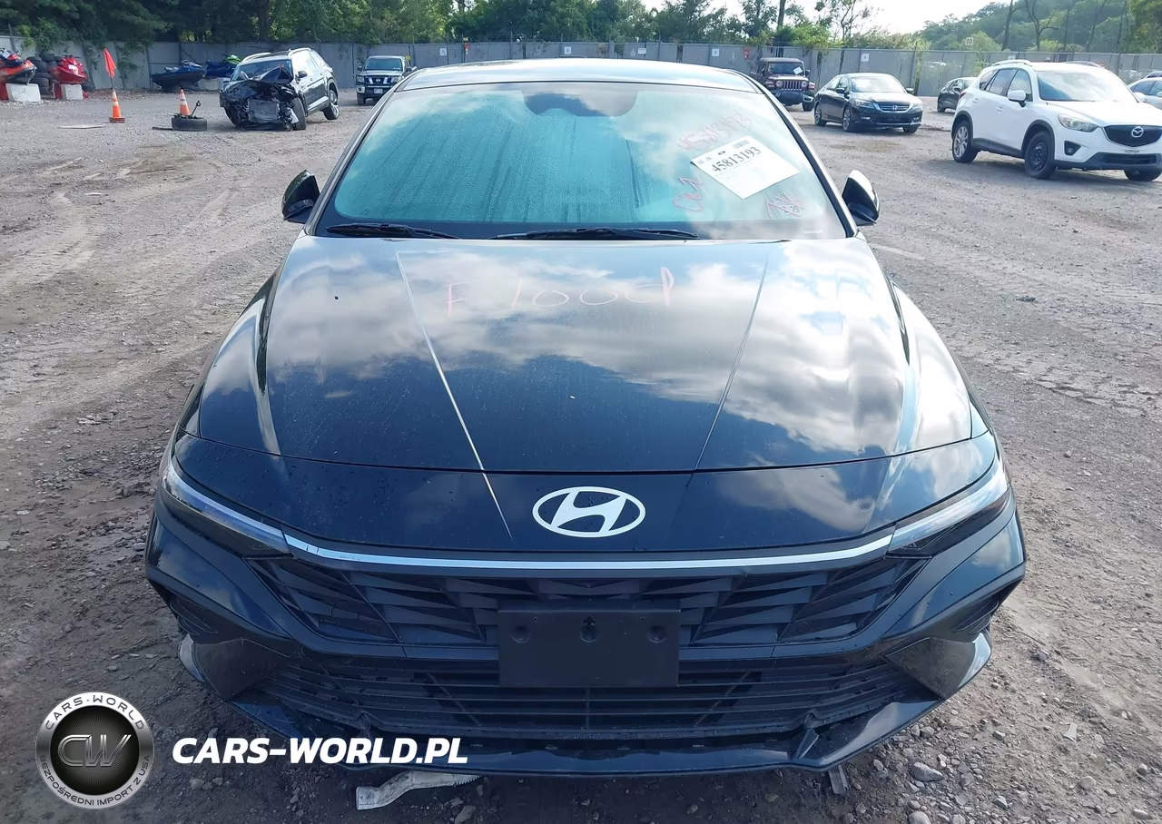 2024 Hyundai Elantra Se VIN:KMHLL4DG1RU725823 - 12