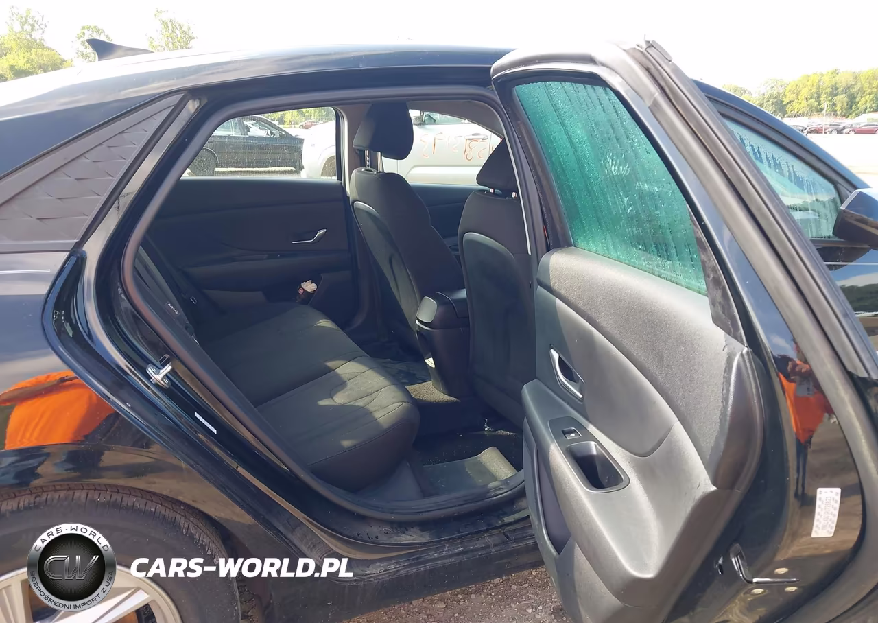 2024 Hyundai Elantra Se VIN:KMHLL4DG1RU725823 - 8