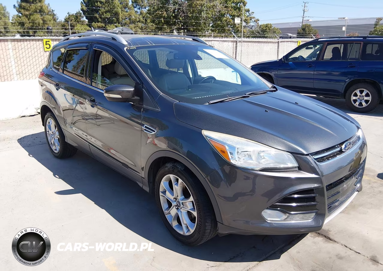 2016 Ford Escape Titanium – zdjęcie 1 z 11