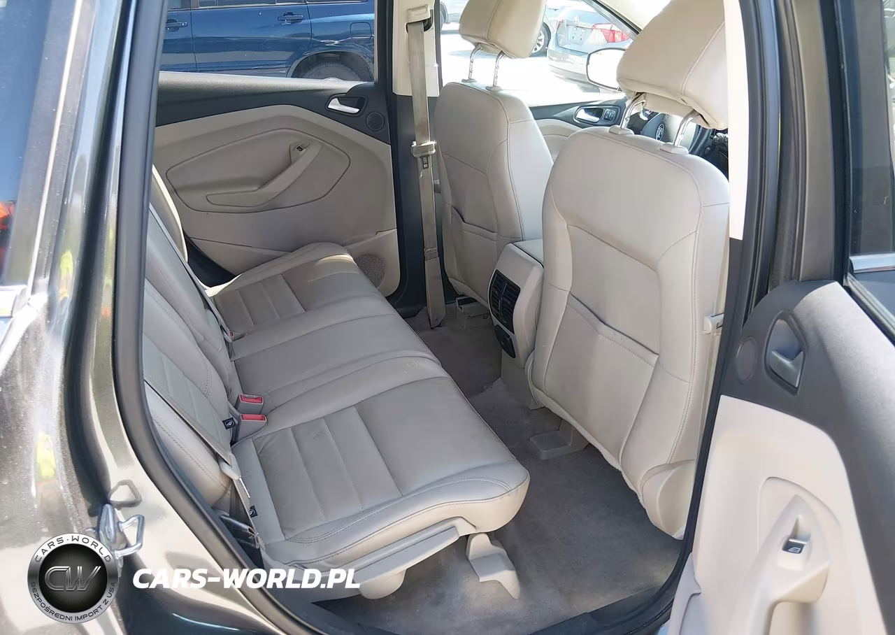 2016 Ford Escape Titanium VIN:1FMCU0JX0GUB73304 - 8