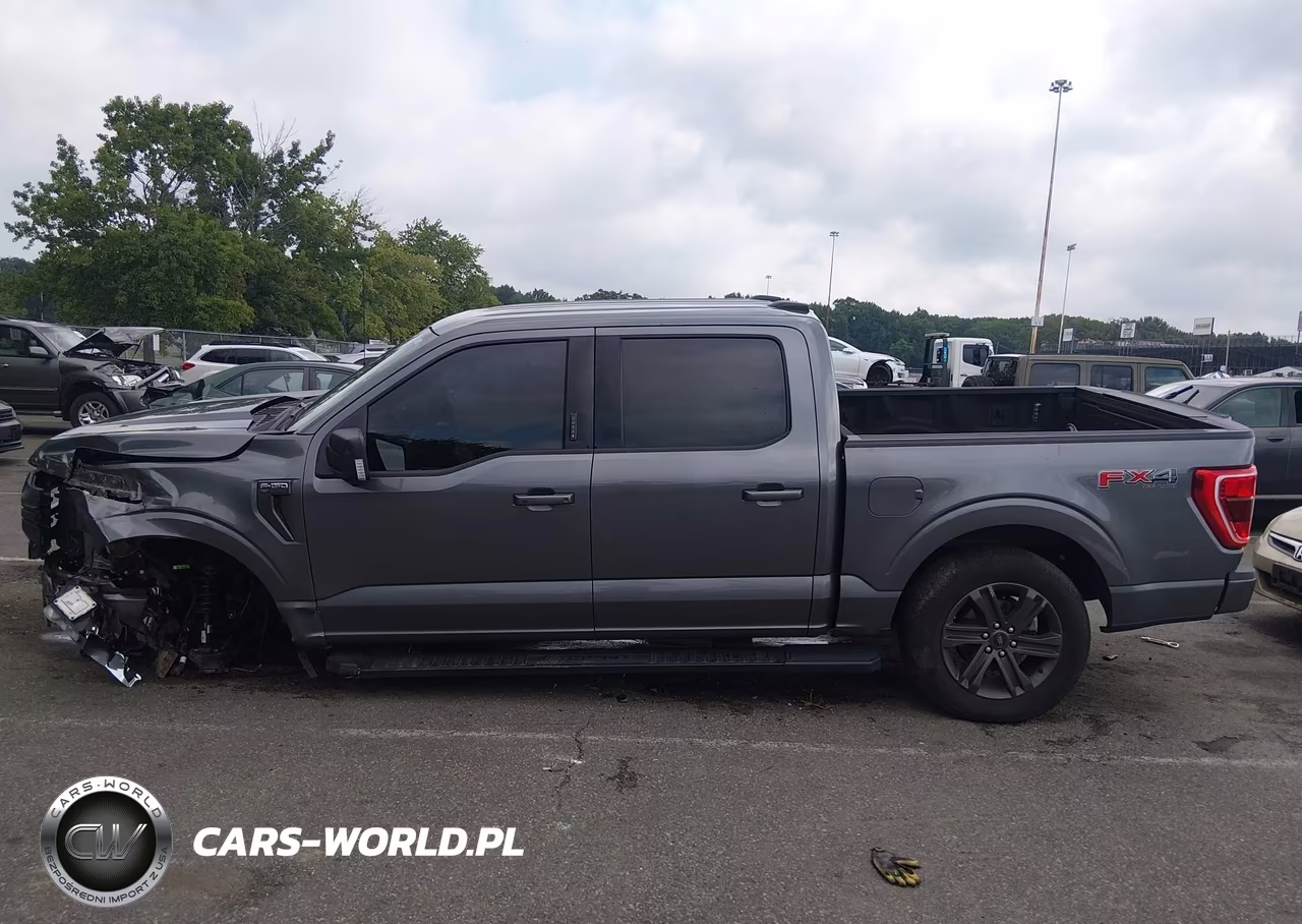 2023 Ford F-150 Xlt VIN:1FTFW1E88PFB55268 - 14