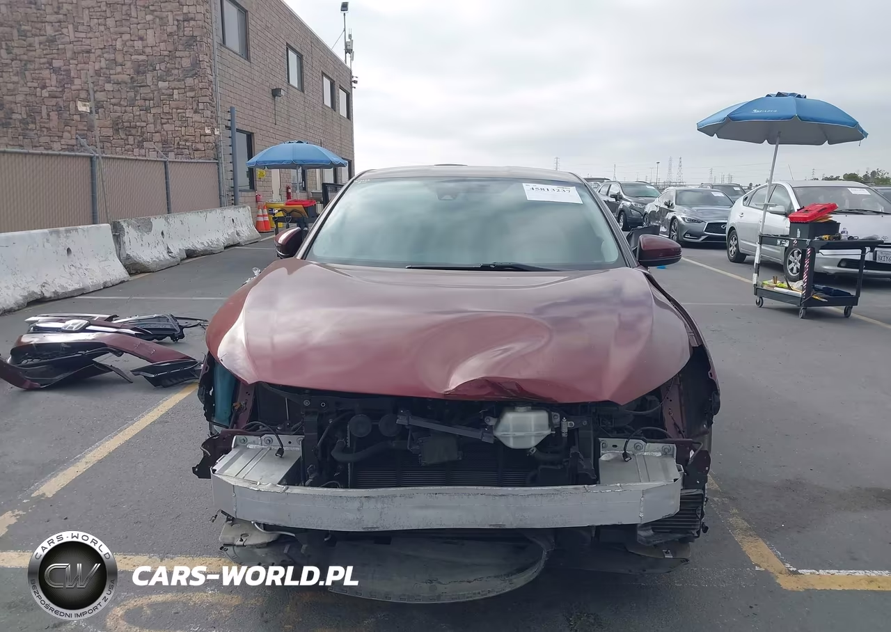2018 Honda Clarity Plug-In Hybrid VIN:JHMZC5F16JC006685 - 13