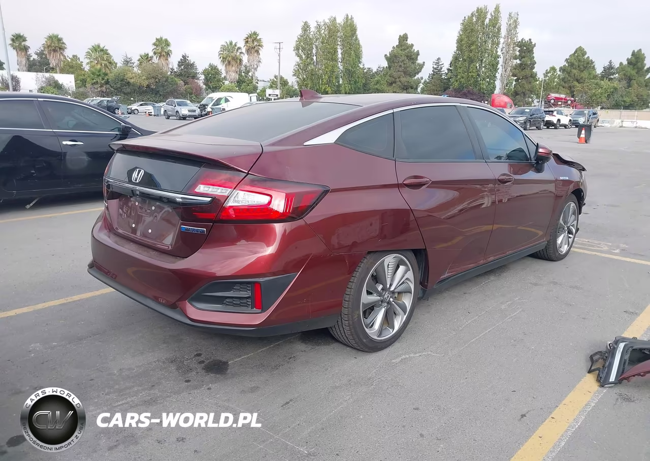 2018 Honda Clarity Plug-In Hybrid VIN:JHMZC5F16JC006685 - 4