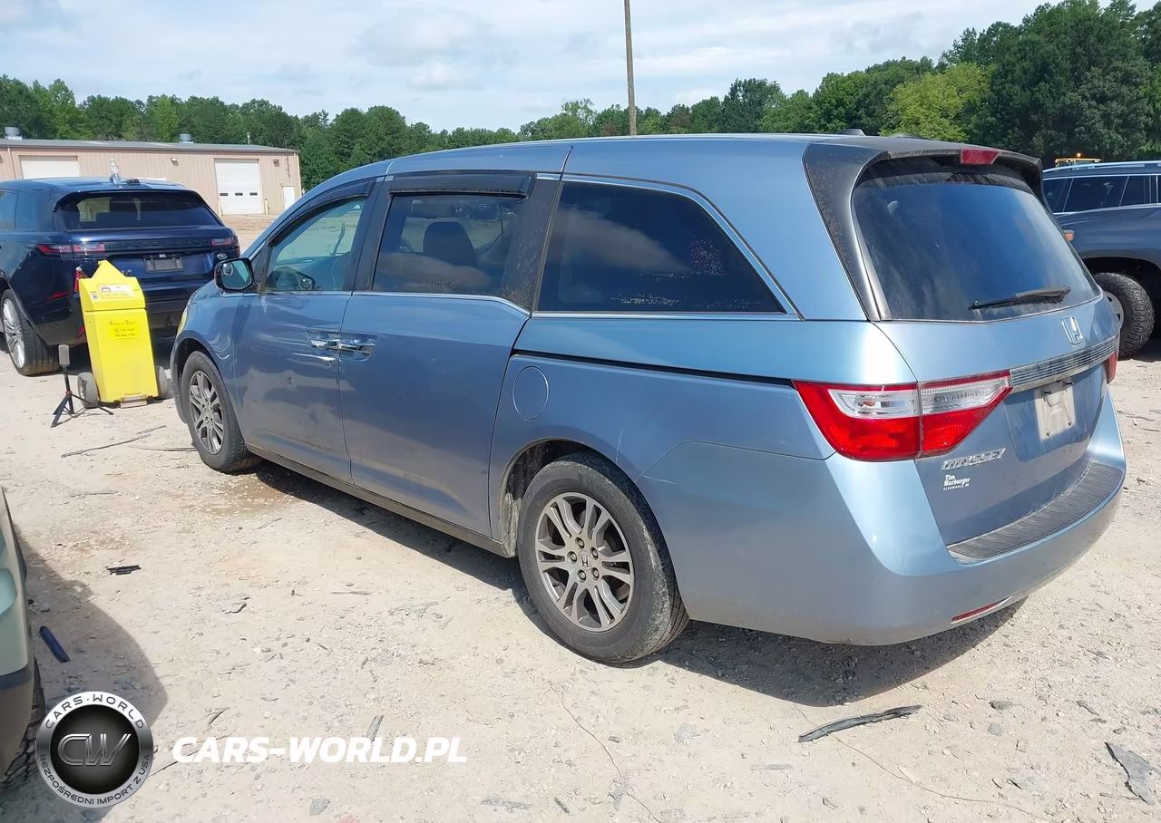 2013 Honda Odyssey Ex-L VIN:5FNRL5H68DB017737 - 3