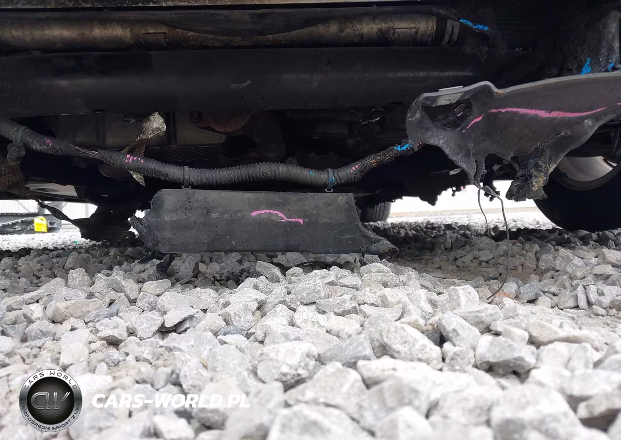 2018 Chrysler Pacifica Touring L VIN:2C4RC1BG7JR261602 - 22