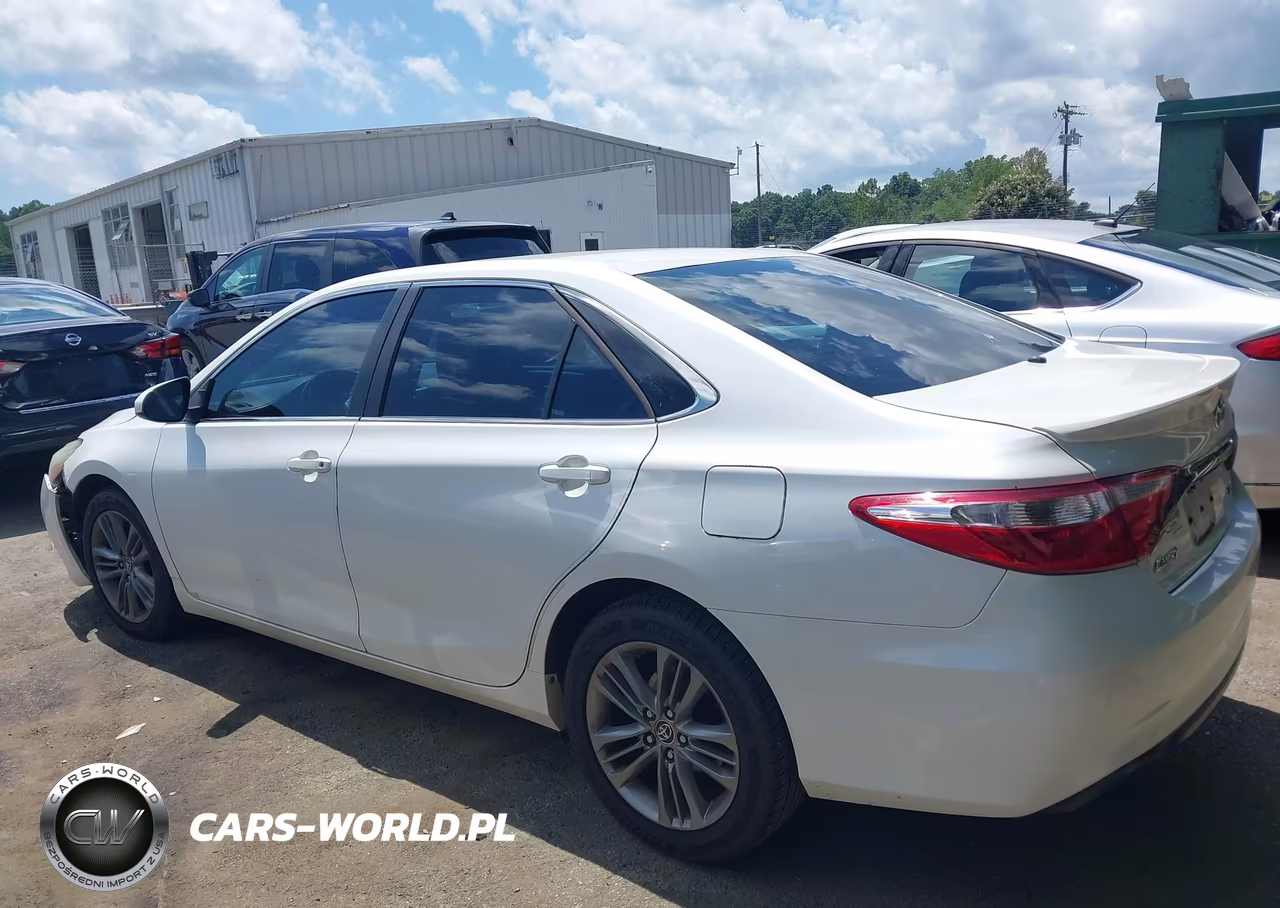 2016 Toyota Camry Se VIN:4T1BF1FK8GU163273 - 15