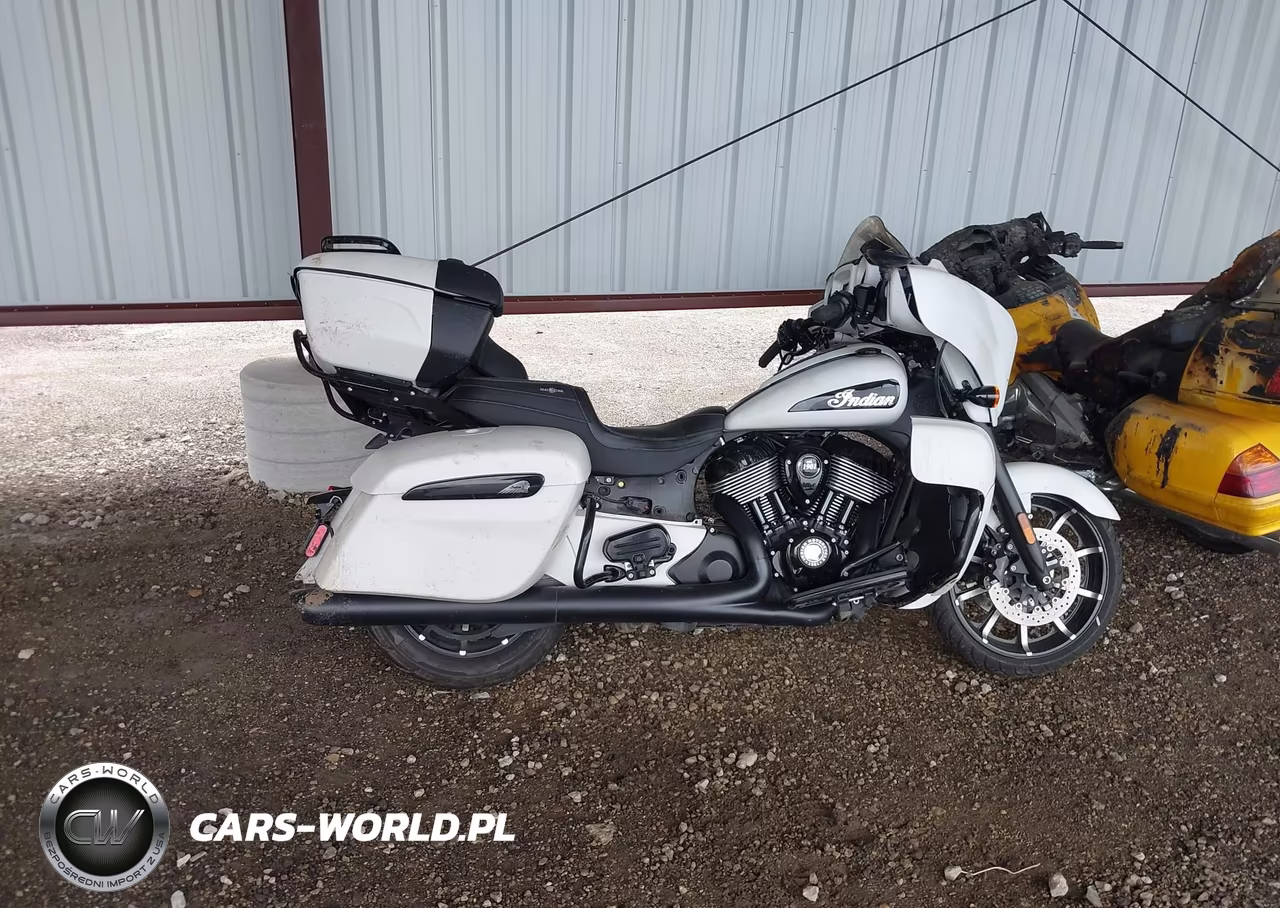 2021 Indian Motorcycle Co. Roadmaster Dark Horse VIN:56KTKDBB9M3395257 - 12