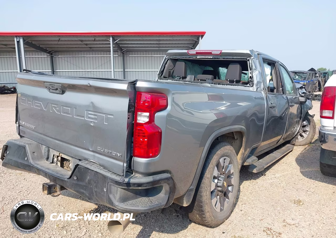 2024 Chevrolet Silverado 2500Hd 4Wd Standard Bed Custom VIN:2GC4YMEY1R1110489 - 4