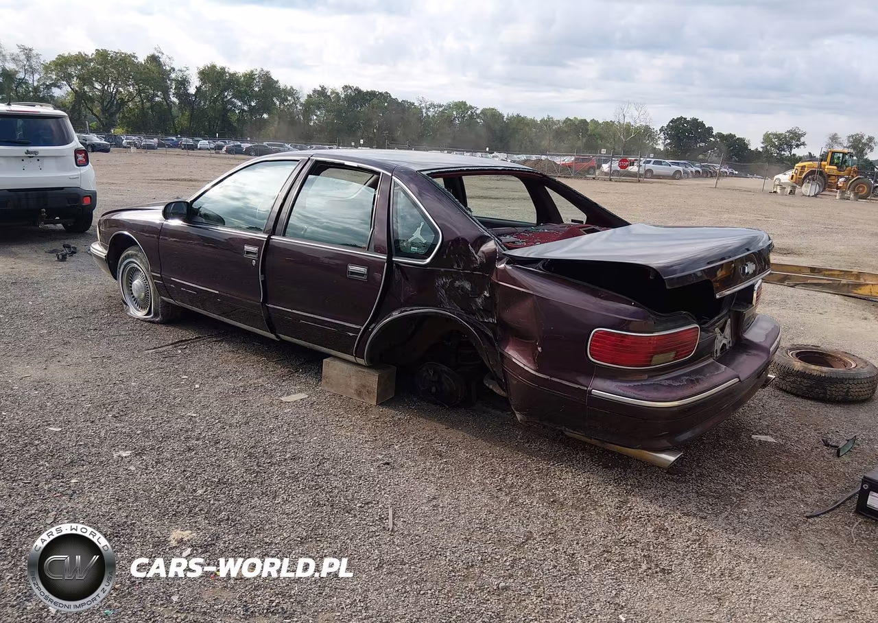 1995 Chevrolet Caprice - Impala Classic Ss VIN:1G1BL52P3SR104089 - 3