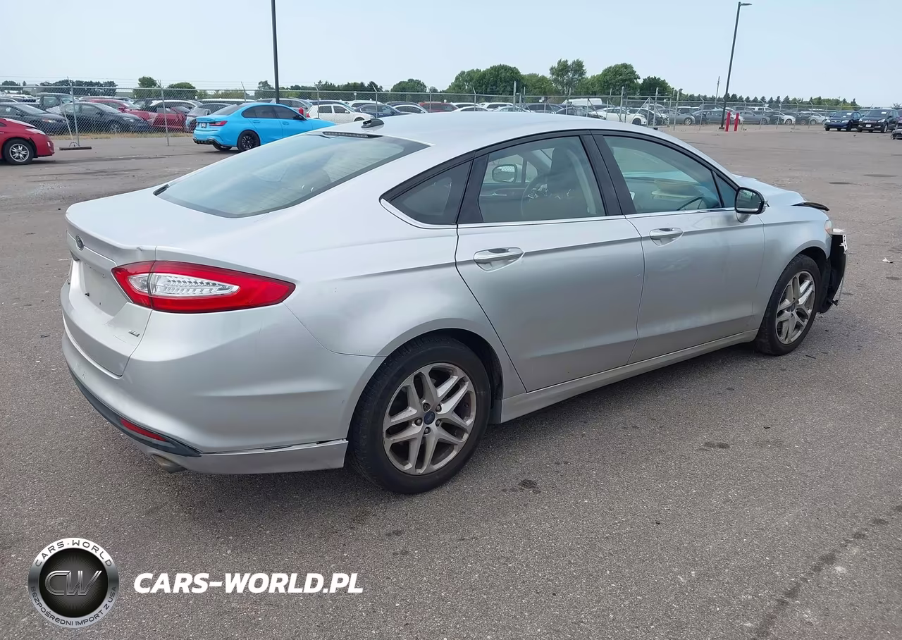 2014 Ford Fusion Se VIN:1FA6P0H78E5371270 - 4