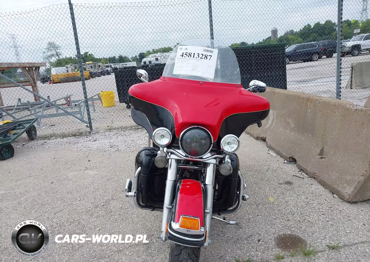 2010 Harley-Davidson Flhtk VIN:1HD1KEM10AB671817 - 5